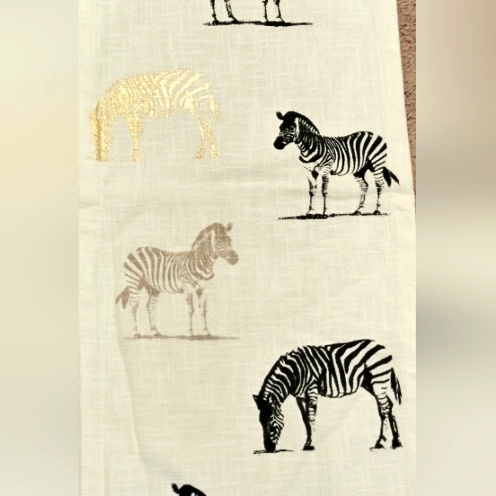 MIREILLE Zebras Table Runner 14 x 72 Cotton Blend Zebra Prints Black Gold NEW